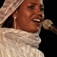 Aziza Brahim Mp3